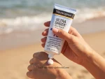 Neutrogena Ultra Sheer Dry-Touch Sunscreen SPF 70 (88ml) - Image 2