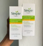 Simple Kind To Skin Protecting Light Moisturiser 125ml - Image 2